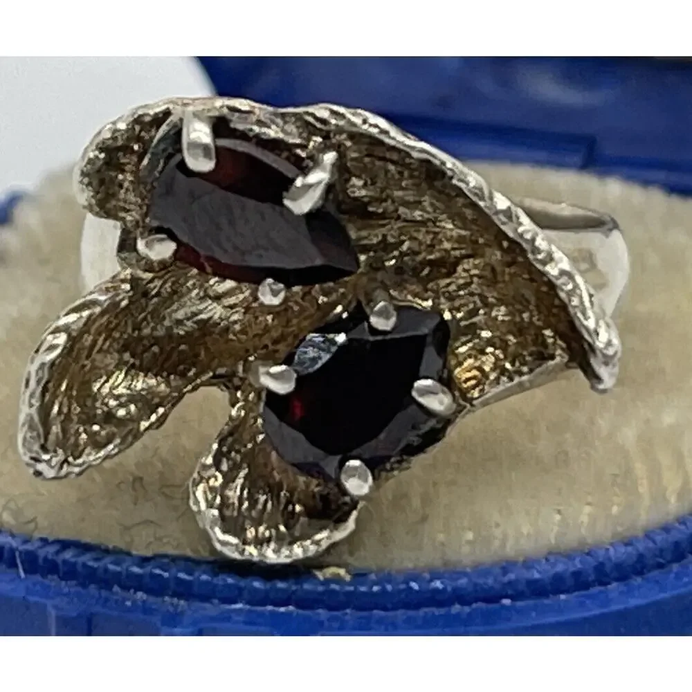 Vintage Sterling Silver Ring 925 Size 6.5 Band Unique Red Garnet Brutalist